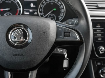 Skoda Superb III Kombi 2.0 TDI 150KM 2018 Škoda Superb Skoda Superb WZ7608V#2.0 TDI, zdjęcie 16