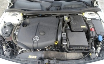 Mercedes Klasa A W176 Hatchback 5d Facelifting 200 d 136KM 2015 Mercedes-Benz Klasa A 200CDI 136KM AMG Line Niski przebieg Biksenon Skora, zdjęcie 30