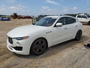 Maserati Levante 2017 Maserati Levante 2017 MASERATI LEVANTE S, siln..., zdjęcie 1