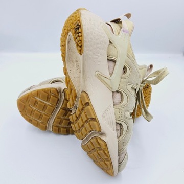 Buty damskie Nike Air Huarache Craft DQ8031-100 rozmiar 38,5