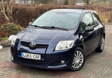 Toyota Auris I Hatchback 3d Facelifting 1.33 Dual VVT-i 101KM 2009 Toyota Auris 1,33 101KM Klima Doinwestowana Bezwypadkowy Serwis Dla wymaga