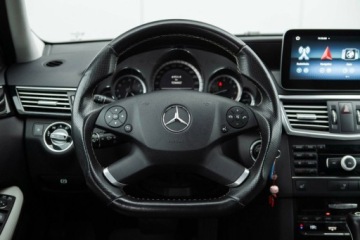 Mercedes Klasa E W212 Kombi 200 CGI BlueEFFICIENCY 184KM 2010 Mercedes-Benz Klasa E 1.8 Benzyna 184KM, zdjęcie 20