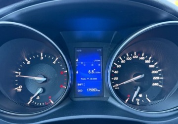 Toyota Avensis III Wagon Facelifting 2015 2.0 D-4D 143KM 2018 Toyota Avensis salon Polska 2.0 Diesel 143KM, zdjęcie 11