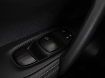 Nissan Qashqai II Crossover 1.2 DIG-T 115KM 2016 Nissan Qashqai Tekna skóra panorama navi, zdjęcie 32