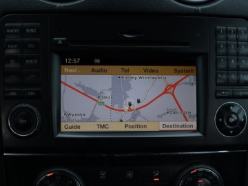 Mercedes Klasa M W164 Off-roader Facelifting 3.0 V6 (300 CDI BlueEFFICIENCY) 204KM 2010 Mercedes ML ML 300 CDI, 201 KM, 4X4, Automat, zdjęcie 12