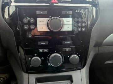 Opel Zafira C Tourer 1.8 Twinport ECOTEC 115KM 2011 OPEL ZAFIRA 7-Os LPG, zdjęcie 11