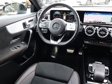 Mercedes Klasa A W177/V177 Hatchback 2.0 250 224KM 2019 Mercedes A A 250, Salon Polska, Serwis ASO, zdjęcie 6