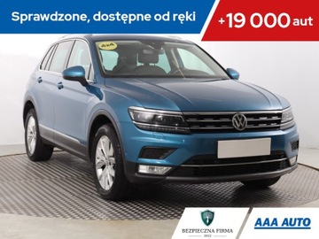 Volkswagen Tiguan I SUV Facelifting 2.0 TDI BlueMotion Technology 150KM 2016 VW Tiguan 2.0 TDI, Salon Polska, 4X4, DSG, Navi
