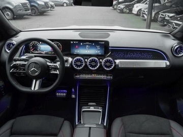 Mercedes GLB SUV 2.0 220d 190KM 2025 MERCEDES-BENZ GLB 220 d 4-Matic AMG Line 2.0 190KM, zdjęcie 6