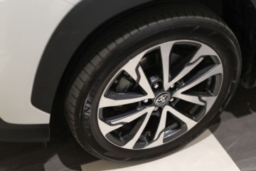 Toyota Corolla Cross 2.0 Hybrid Dynamic Force 197KM 2023 Toyota Corolla Cross Cross 2.0 Hybrid Style 2.0 Hybryda 197KM, zdjęcie 12