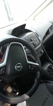 Opel Zafira C Tourer 2.0 CDTI ECOTEC 130KM 2015 Opel Zafira Tourer 96kw 130KM 2.0 Diesel 2015r 7 osobowy, zdjęcie 2