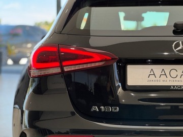 Mercedes Klasa A W177/V177 2020 Mercedes-Benz A 180 AMG Line / 1 właściciel / Salo, zdjęcie 37
