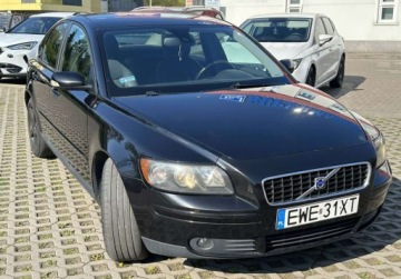 Volvo S40 II 2.0 D 136KM 2005 Volvo S40 2.0 diesel, 136 2.0 Diesel 136KM, zdjęcie 2
