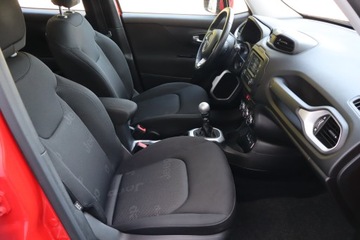 Jeep Renegade SUV 1.4 MultiAir 140KM 2015 Jeep Renegade 1.4 MultiAir, Salon Polska, zdjęcie 8
