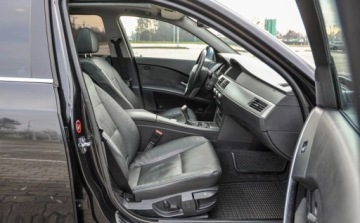 BMW Seria 5 E60 Touring 523 i 177KM 2007 BMW Seria 5 2,5 LPG 2007 r. 2.5 BenzynaLPG 177KM, zdjęcie 10