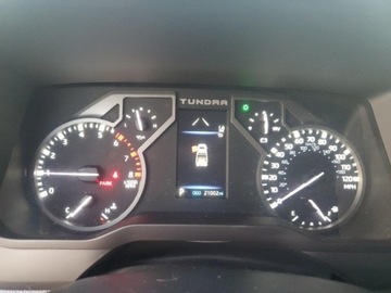 Toyota Tundra II 2022 Toyota Tundra Crewmax Sr 2022 3.4l 3.4 Benzyna 389KM, zdjęcie 9
