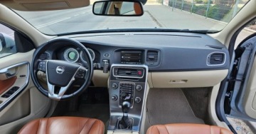 Volvo S60 II Sedan 1.6 D2 115KM 2011 Volvo S60 Bardzo bogata opcja i dobry stan samochodu 1.6 Diesel 115KM, zdjęcie 12