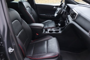 Kia Sportage IV SUV Facelifting 1.6 T-GDI 177KM 2018 Kia Sportage 1.6 T-GDI, Salon Polska, Serwis ASO, zdjęcie 8