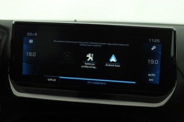 Peugeot 2008 II SUV 1.2 PureTech 130KM 2021 Peugeot 2008 1.2 PureTech, Salon Polska, zdjęcie 9