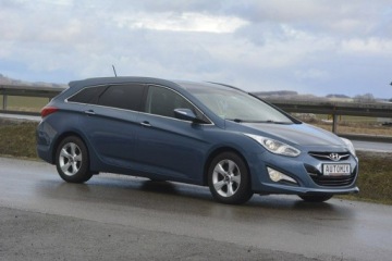 Hyundai i40 Kombi 1.7 CRDi HIGH 136KM 2011 Hyundai i40 1.7CRDI nawi kamera cofania automat, zdjęcie 11