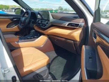 Toyota Highlander III 2021 Toyota Highlander 2021r., 4x4, 3.5L 3.5 Benzyna 295KM, zdjęcie 8