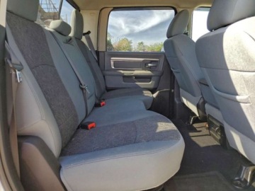  RAM 1500 Classic Slt 2019 5.7 Benzyna 395KM, zdjęcie 10