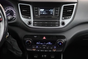 Hyundai Tucson III SUV 1.6 GDI 132KM 2016 Hyundai Tucson 1.6 GDI, Salon Polska, Serwis ASO, zdjęcie 12