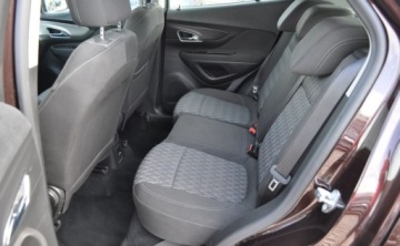 Opel Mokka I SUV 1.4 Turbo ECOTEC 140KM 2015 Opel Mokka 1.4 Benzyna 4x4 Tempomat Cz. parkowania Klimatyzacja 1.4 Benzyna, zdjęcie 10