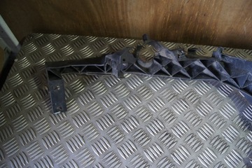 ВЫДВИЖНАЯ РУЧКА ФОНАРЯ ЛЕВЫЙ E90 E91 7116707