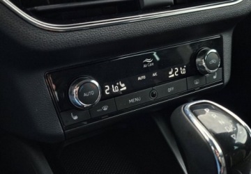 Skoda Kamiq Crossover 1.0 TSI 110KM 2022 Skoda Kamiq Niski przebieg - Tempomat ACC 210kmh - Czujniki - Kamera - Fak, zdjęcie 17