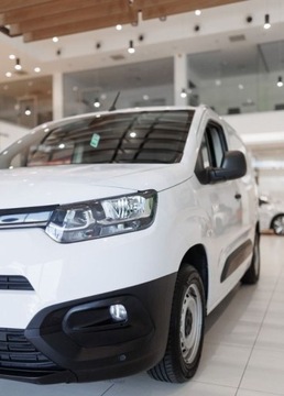 Toyota 2022 Toyota Proace City City 1.5 D-4D Standard 2,0t Active 1.5 Diesel 102KM, zdjęcie 12