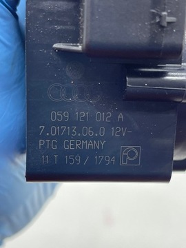 AUDI A5 8T A4 B8 A6 C7 PŘÍDAVNÁ ČERPADLO PUMPIČKA VODY