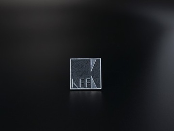 Logo KEF 20x20 mm. Samoprzylepne. Zamiennik.