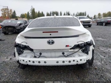 Toyota 2025 Toyota GR86 Premium, 2025r., 2.4L 2.4 Benzyna 228KM, zdjęcie 7