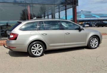 Skoda Octavia III Kombi Facelifting 1.5 TSI ACT 150KM 2018 SKODA OCTAVIA III Combi (5E5) 1.5 TSI 150 KM, zdjęcie 11