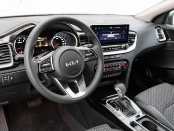 Kia Ceed III Hatchback Facelifting  1.5 T-GDI 140KM 2025 Kia Cee'd WD0146V#1.5 T-GDI Tribute Podgrz.f I, zdjęcie 5
