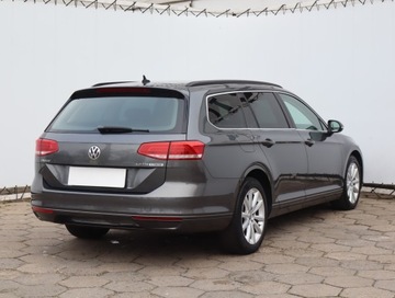 Volkswagen Passat B8 Variant 2.0 TDI 150KM 2015 VW Passat 2.0 TDI, Salon Polska, Automat, Navi, zdjęcie 4