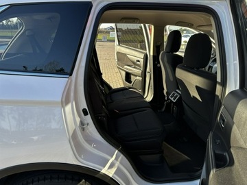 Mitsubishi Outlander III SUV Facelifting 2017 2.0 150KM 2018 Mitsubishi Outlander 7-osób! 1-rej.2019 Łopatki, zdjęcie 13