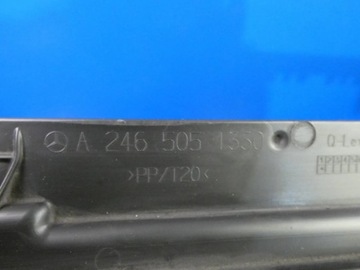 MERCEDES A TŘÍDA W176 W246 LIŠTA KRYT VOLANT VZDUCHU