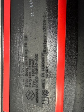 SUZUKI VITARA III LIŠTA DVEŘE LEVÝ PŘEDNÍ + ZADNÍ 990E0-54P07-000