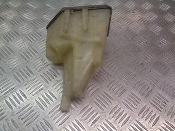 NÁDOBKA VYROVNÁVACÍ MITSUBISHI CARISMA 1.9 DID