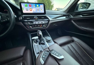 BMW Seria 5 G30-G31 Touring Facelifting 2.0 520i 184KM 2021 BMW Seria 5 BMW Seria 5 520i Touring Luxury Line 2.0 Benzyna 184KM, zdjęcie 33
