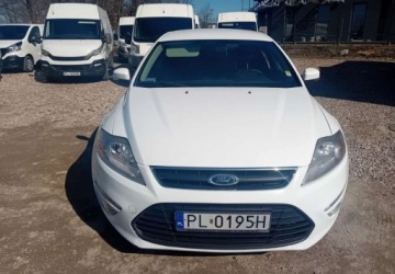 Ford Mondeo IV Kombi 2.0 Duratorq TDCi DPF 140KM 2014 Ford Mondeo SW Ford Mondeo SW 2.0 Diesel 140KM, zdjęcie 1