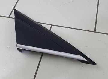FOCUS MK3 TRÓJKĄT OSŁONA BŁOTNIKA PRAWY BM51-A1600