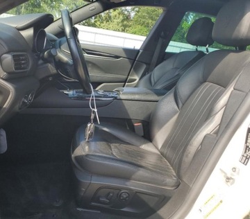 Maserati Levante 2019 Maserati Levante 2019 3.0l 3.0 Benzyna 345KM, zdjęcie 7