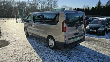 Renault Trafic III Furgon 1.6 Energy dCi 145KM 2018 Renault Trafic 9 miejsc, 2 komplety kół, zdjęcie 1
