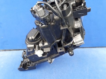 MAZDA 3 2013-2017 13-17 SVĚTLOMET SVĚTLO PRAVÁ