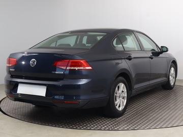 Volkswagen Passat B8 Limousine 1.4 TSI BlueMotion Technology 125KM 2016 VW Passat 1.4 TSI, Salon Polska, Klima, zdjęcie 4