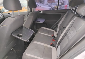 Volkswagen Golf Plus II 2013 Volkswagen Golf Plus 2013r, 1.6 TDI. Lekko uszkodzony lewy bok. Jezdzi., zdjęcie 8