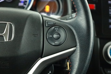 Honda Jazz IV Mikrovan 1.3 i-VTEC 102KM 2015 Honda Jazz 1.3 i-VTEC, Navi, Klima, Tempomat, zdjęcie 15